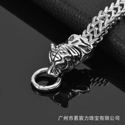 Factory direct sales European and American stainless steel bracelets titanium steel bracelets hip-hop style bracelets tiger head style domineering stainless steel bracelets