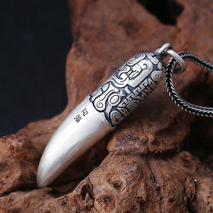 Manufacturer wholesale s990 sterling silver jewelry for men and women, pattern pattern, wolf tooth pendant, Thai silver retro personalized pendant