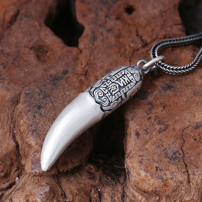 Manufacturer wholesale s990 sterling silver jewelry for men and women, pattern pattern, wolf tooth pendant, Thai silver retro personalized pendant