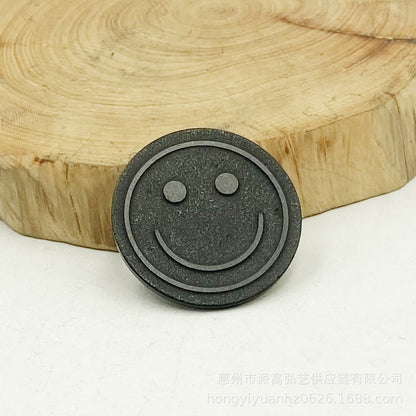 Cross-border procurement Russian shungite, middle-aged, simple, handmade, pure natural stone texture 35 40mm pendant