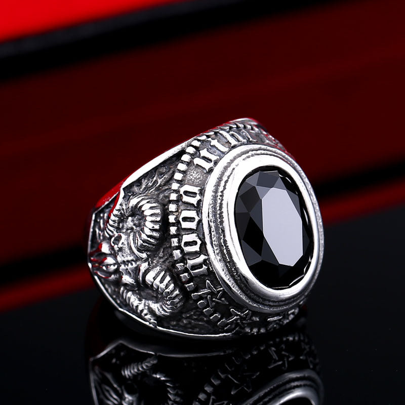 Steel warrior European and American fashion jewelry retro inlaid zircon stainless steel ring domineering men's titanium steel ring